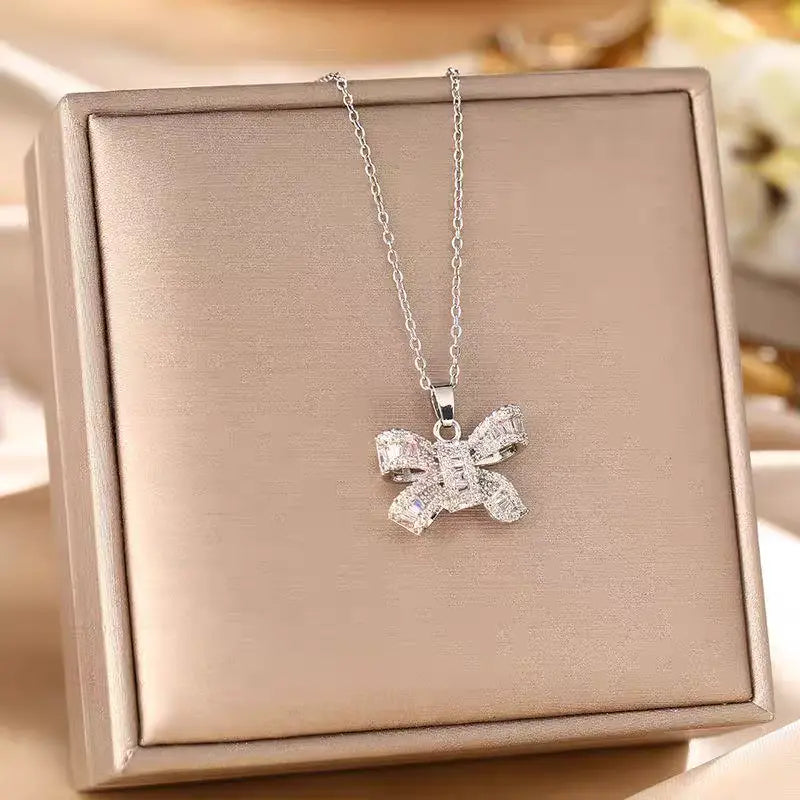 Shiny Stylish Necklaces - Blind Bag(only gold color now)