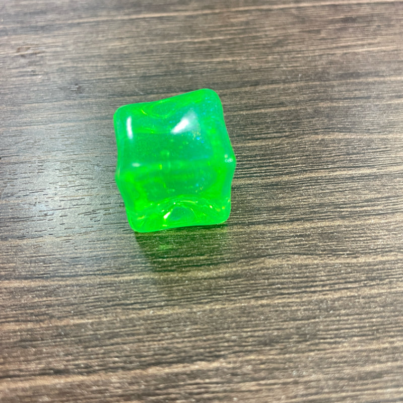 Luminous Ice Cube Max (3 PCS/BAG)