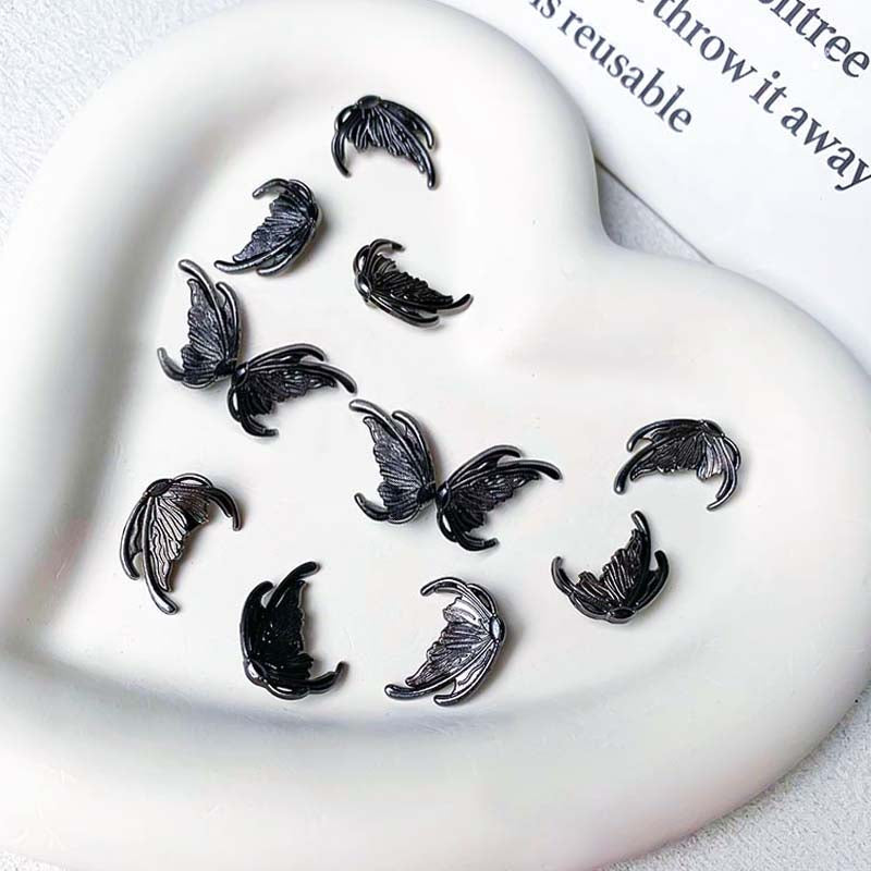 【Z187】[PMG] Gothic Charm with Multiple Holes Blind Bags